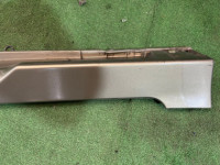 Embaladeira esquerda цвет 8L5 SUBARU LANCASTER OEM 91111AE090MF BH9 2000 beige 8L5