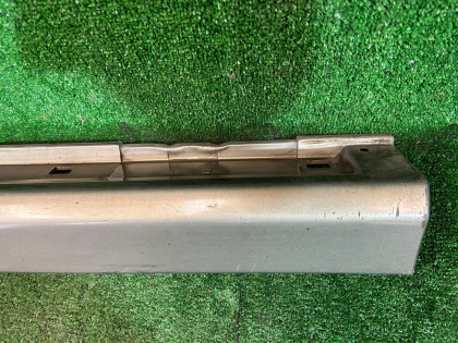 右サイドシル цвет 8L5 SUBARU LANCASTER OEM 91111AE080MF BH9 2000 beige 8L5