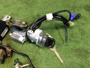 ชุดล็อกพร้อมกุญแจ SUBARU LEGACY OEM 57491AE300, 57491AE301 BH9 1999 silver 792