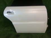 Дверь задняя правая SUBARU LANCASTER OEM 60400AE420 BHE 2000 white pearl 081