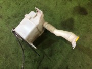 Бачок омывателя SUBARU OUTBACK OEM 86631AG000, 86611AG000, QF00N00001 BPE 2004 EZ30D