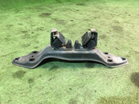 ミッションメンバー SUBARU LEGACY OEM 41022AA241 41022AA231 41021FA070 BG9 1995 EJ25D