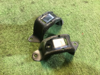 Rear stabilizer bar bracket 20520AA001 20520AA011 SUBARU LEGACY