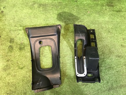 แผงตกแต่งรอบคันเกียร์ SUBARU LEGACY OEM 92070AC100 92070AC750 BG9 1995