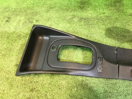 แผงตกแต่งรอบคันเกียร์ SUBARU LEGACY OEM 92070AC100 92070AC750 BG9 1995