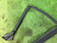 Right door seal SUBARU LEGACY OEM 62710AC100 BG9 1995 Black 47A