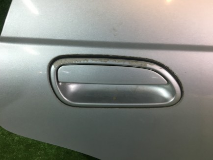 Porta traseira direita SUBARU LEGACY OEM 61400AC300 63210AC120NA BG5 1997 Silver 406