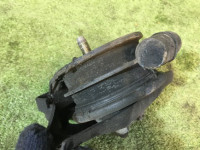 右发动机支座 SUBARU LEGACY OEM 41022AC001 BG5 1997 EJ20H