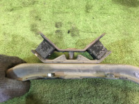 คานรองเกียร์ SUBARU LANCASTER OEM 41011AE010 41022AE120 41022AE121 BHE 2002 EZ30