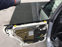 Porta traseira esquerda SUBARU LANCASTER OEM 60400AE430 BHE 2002 white pearl 07C