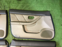 Paneles de puerta SUBARU LANCASTER OEM 94210AE600AD 94210AE601AD 94210AE610AD 94220AE420AD 94220AE430AD BHE 2002 white pearl 07C