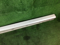 左サイドシル SUBARU LANCASTER OEM 91111AE090YF BHE 2002 white pearl 07C