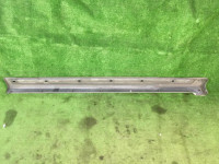 Faldón derecho SUBARU LANCASTER OEM 91111AE080YF BHE 2002 white pearl 07C