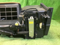 Радиатор кондиционера салона SUBARU LANCASTER OEM 72210AE112 BHE 2002 EZ30