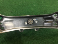 คานรองเกียร์ SUBARU OUTBACK OEM 41011AG010 41011AG011 BP9 2005 EJ253