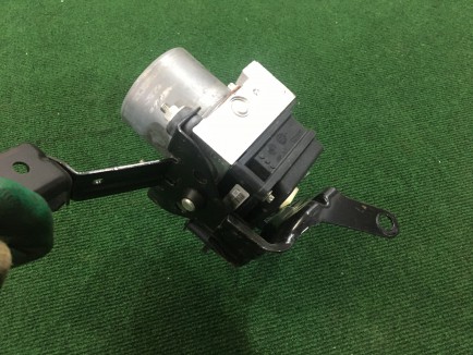 กล่อง ABS SUBARU OUTBACK OEM 27594AG060 BP9 2005 EJ253