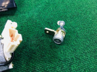 ชุดล็อกพร้อมกุญแจ SUBARU OUTBACK OEM 57491AG700 57491AG701 BP9 2005 gold 39J