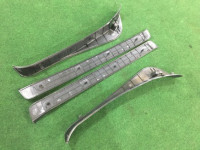 Embellecedores de faldón SUBARU OUTBACK OEM 94061AG080 94061AG090 94060AG070 94060AG080 BP9 2005 gold 39J