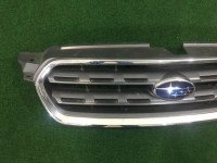 Grelha do radiador SUBARU OUTBACK OEM 91121AG020 91121AG021 91121AG021 BP9 2005 gold 39J