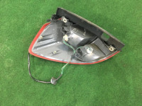 右テールランプ SUBARU OUTBACK OEM 84201AG000 84201AG001 84201AG001 84201AG001 BP9 2005