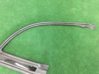 右ドアウェザーストリップ SUBARU OUTBACK OEM 63521AG000 BP9 2005 gold 39J
