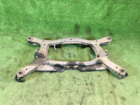 คานรองเครื่อง задняя 20152AE000 20152AE001 SUBARU LANCASTER