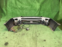 Parachoques delantero SUBARU LANCASTER OEM 57703AE130MF 57711AE060 57704AE020 84501AE040 84501AE050 BH9 1998 Beige 8L5