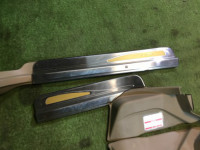 Embellecedores de faldón SUBARU LANCASTER OEM 94060AE010GE 94060AE000GE  94061AE000GE  94061AE010GE BH9 1998 Beige 8L5