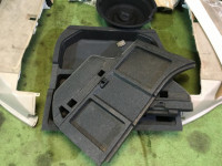 后备箱饰板 SUBARU LANCASTER OEM 94015AE020GF 94015AE030GF 94047AE020AD 94047AE030AD BH9 1998 Beige 8L5