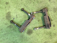 สเปเซอร์หน้า 20570AC040 20511AE000 20540AC000 SUBARU LANCASTER