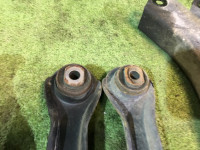 后摆臂 SUBARU LANCASTER OEM 20250AE010 20250AE031 20250AE051 20250AE000 BH9 1998 EJ254