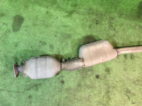 中間マフラー SUBARU LANCASTER OEM 44200AE050 44200AE051 BH9 1998 EJ254