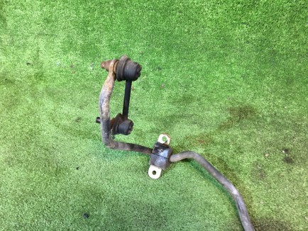 Barra estabilizadora trasera SUBARU LANCASTER OEM 20451AE060 20451AE061 BH9 1998 EJ254