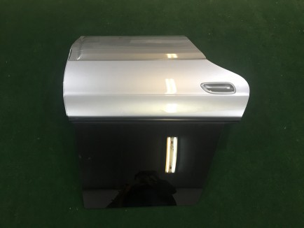 Puerta trasera derecha SUBARU LANCASTER OEM 60400AE420 BH9 2001 Silver 1U2