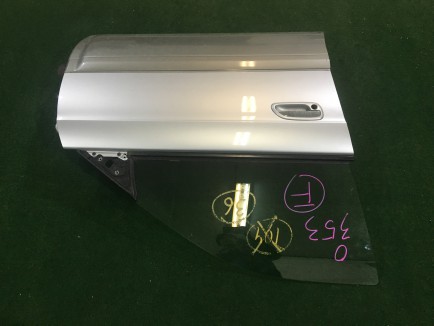 Puerta delantera derecha SUBARU LANCASTER OEM 60009AE040 60009AE060 BH9 2001 Silver 1U2
