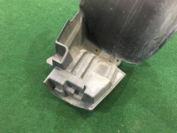 Guarda-pó dianteiro esquerdo SUBARU LANCASTER OEM 59110AE030 BH9 2001 Silver 1U2