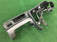 ダッシュボード SUBARU LANCASTER OEM 66045AE000ML BH9 2001 Silver 1U2