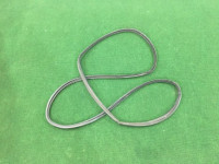 ยางขอบฝาท้าย 63516AE000 63516AE001 SUBARU LANCASTER