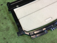 Cortinilla del techo solar delantero SUBARU LANCASTER OEM 65421AE000 BH9 1998 Beige 8L5