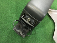 手套箱与扶手 SUBARU LEGACY OEM 92111AE010AC BH9 2001 Silver 01G