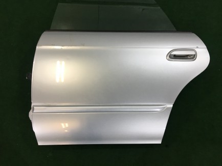 Porta traseira esquerda SUBARU LEGACY OEM 60400AE410 BH9 2001 Silver 01G