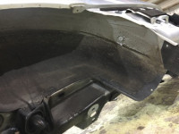 Guarda-lamas traseiro esquerdo SUBARU LEGACY OEM 51410AE150 BH9 2001 Silver 01G