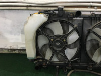 ラジエーター SUBARU LEGACY OEM 45111AE002 45119AE003 BH9 2001 EJ254