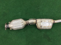 Средняя часть глушителя SUBARU LEGACY OEM 44200AE050 44200AE051 BH9 2001 EJ254