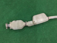 Средняя часть глушителя SUBARU LEGACY OEM 44200AE050 44200AE051 BH9 2001 EJ254