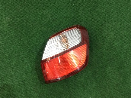 ไฟท้ายขวา 84201AE001 SUBARU LEGACY