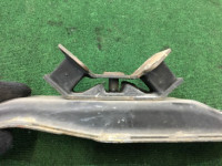 คานรองเกียร์ SUBARU LANCASTER OEM 41011AE010 41022AE120 41022AE121 BHE 2000 EZ30