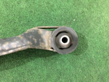 差速器支座 SUBARU LANCASTER OEM 41310AE020 BHE 2000 EZ30