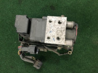 ABS unit SUBARU LANCASTER OEM 27539AE001 BHE 2000 EZ30