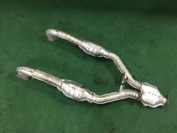 ท่อร่วมไอเสีย SUBARU LANCASTER OEM 44101AE050 44101AE040 BHE 2000 EZ30